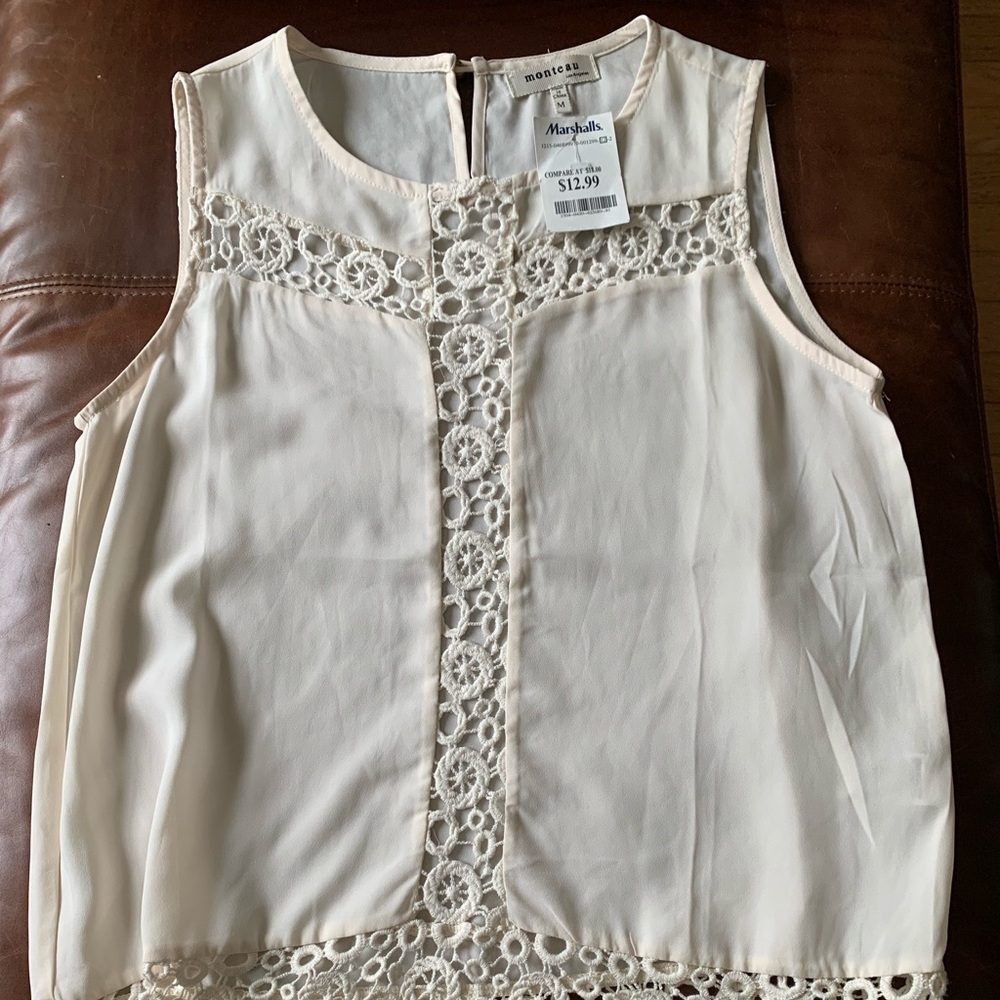 Sweet cream top. NWT. Open weave detail. - Picture 1 of 5